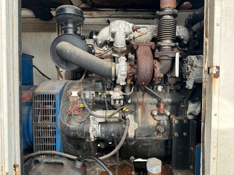 Perkins T4.236 FG Wilson Stamford 60 kVA Silent generatorset - Generator set: picture 5 Perkins T4.236 FG Wilson Stamford 60 kVA Silent generatorset - Generator set: picture 5