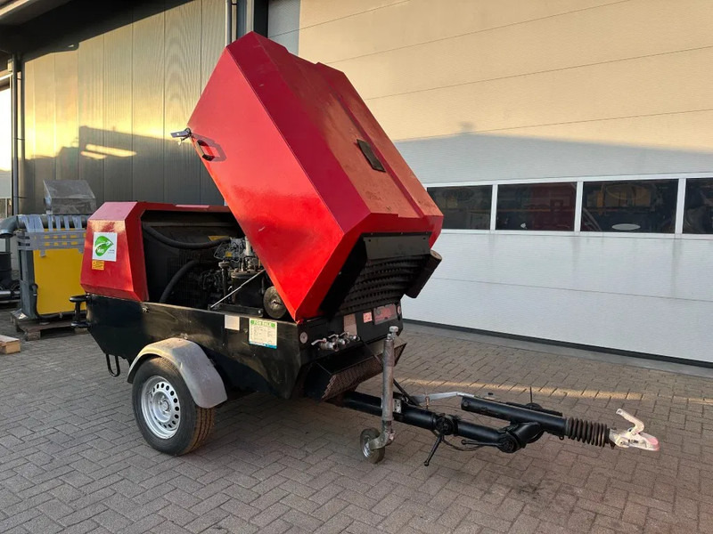 Rotair MDVN 71 AP Perkins 7.1 m3 / min 47 kW 7 Bar Mobiele Diesel Compressor Aanhanger - Air compressor: picture 5 Rotair MDVN 71 AP Perkins 7.1 m3 / min 47 kW 7 Bar Mobiele Diesel Compressor Aanhanger - Air compressor: picture 5