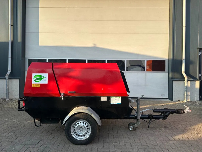 Rotair MDVN 71 AP Perkins 7.1 m3 / min 47 kW 7 Bar Mobiele Diesel Compressor Aanhanger - Air compressor: picture 2 Rotair MDVN 71 AP Perkins 7.1 m3 / min 47 kW 7 Bar Mobiele Diesel Compressor Aanhanger - Air compressor: picture 2