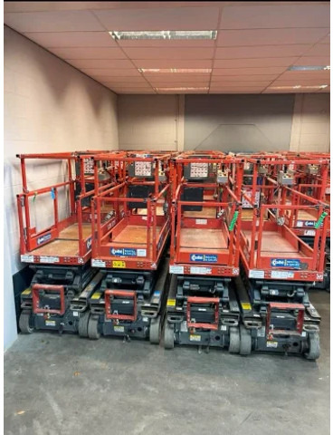 Skyjack SJIII 3219 Elektra Schaarhoogwerker 7.6 meter werkhoogte 21 stuks / pieces - Articulated boom: picture 3 Skyjack SJIII 3219 Elektra Schaarhoogwerker 7.6 meter werkhoogte 21 stuks / pieces - Articulated boom: picture 3