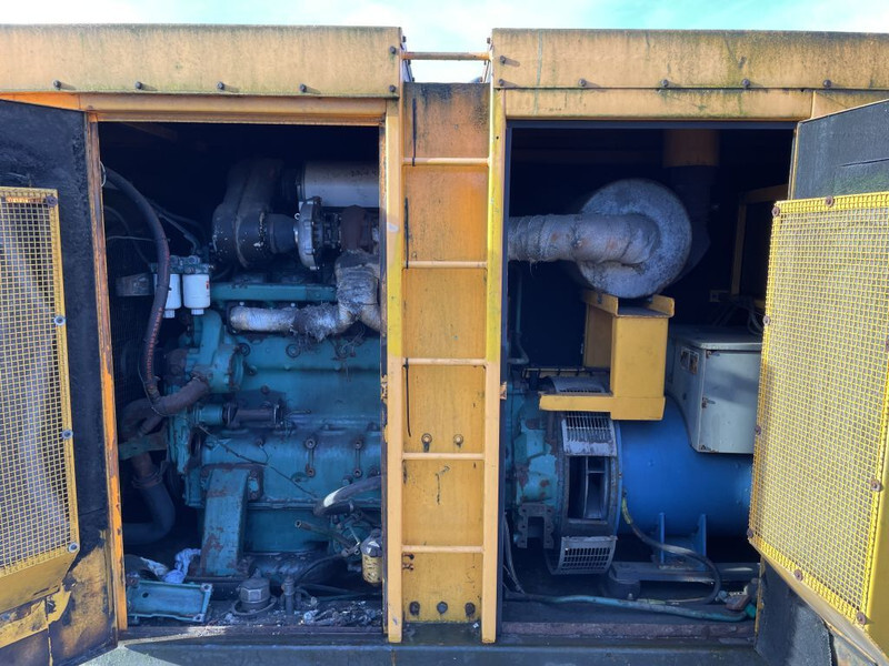 Volvo TID 121 LG Leroy Somer 275 kVA Silent generatorset - Generator set: picture 3 Volvo TID 121 LG Leroy Somer 275 kVA Silent generatorset - Generator set: picture 3