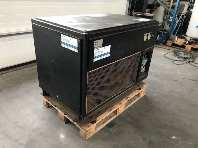 Wilkerson 07-FH-P00 Airdryer / luchtdroger 4000 L/min. - Air compressor: picture 2 Wilkerson 07-FH-P00 Airdryer / luchtdroger 4000 L/min. - Air compressor: picture 2