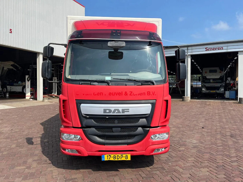 DAF LF 210 FA 12 TN EURO 6 - Box truck: picture 2 DAF LF 210 FA 12 TN EURO 6 - Box truck: picture 2