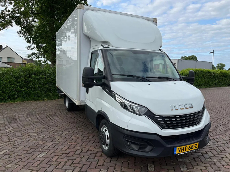 Iveco Daily 35C16 Achterdeuren (15 diverse modellen op voorraad) - Closed box van, Combi van: picture 4 Iveco Daily 35C16 Achterdeuren (15 diverse modellen op voorraad) - Closed box van, Combi van: picture 4