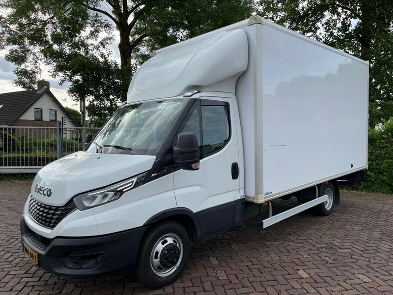 Iveco Daily 35C16 Achterdeuren (15 diverse modellen op voorraad) - Closed box van, Combi van: picture 1 Iveco Daily 35C16 Achterdeuren (15 diverse modellen op voorraad) - Closed box van, Combi van: picture 1
