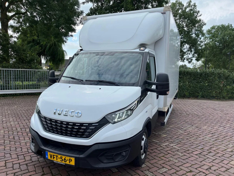 Iveco Daily 35C16 Achterdeuren nieuwe motor +distributieriem bij 253480 KM op 02-05-2024 - Closed box van, Combi van: picture 2 Iveco Daily 35C16 Achterdeuren nieuwe motor +distributieriem bij 253480 KM op 02-05-2024 - Closed box van, Combi van: picture 2