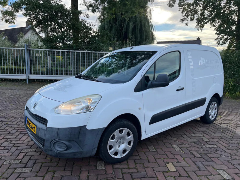 Peugeot Partner 120 1.6 HDI (motorstoring. Maximale snelheid 70 km per uur) - Small van: picture 1 Peugeot Partner 120 1.6 HDI (motorstoring. Maximale snelheid 70 km per uur) - Small van: picture 1