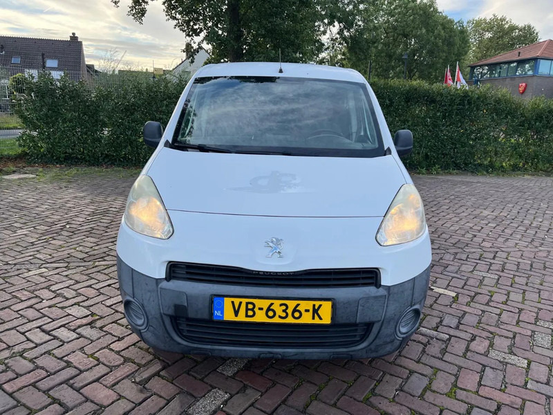Peugeot Partner 120 1.6 HDI (motorstoring. Maximale snelheid 70 km per uur) - Small van: picture 3 Peugeot Partner 120 1.6 HDI (motorstoring. Maximale snelheid 70 km per uur) - Small van: picture 3