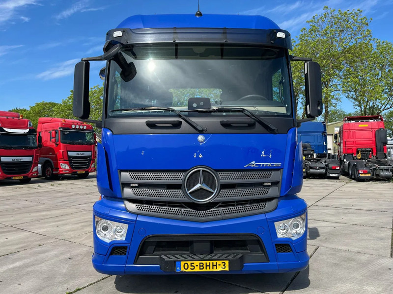 Mercedes-Benz Actros 1940 - Tractor unit: picture 2 Mercedes-Benz Actros 1940 - Tractor unit: picture 2