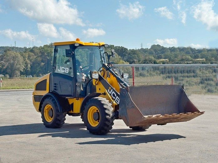 JCB 406 t4 * RADLADER * 4x4 * TOPZUSTAND - Wheel loader: picture 3 JCB 406 t4 * RADLADER * 4x4 * TOPZUSTAND - Wheel loader: picture 3
