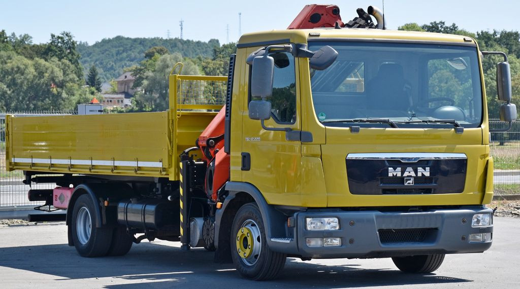 MAN TGL 12.220 Kipper 5,05 m + PK 8501 B *TOPZUSTAND MAN TGL 12.220 Kipper 5,05 m + PK 8501 B *TOPZUSTAND - Crane truck, Tipper: picture 4 MAN TGL 12.220 Kipper 5,05 m + PK 8501 B *TOPZUSTAND MAN TGL 12.220 Kipper 5,05 m + PK 8501 B *TOPZUSTAND - Crane truck, Tipper: picture 4