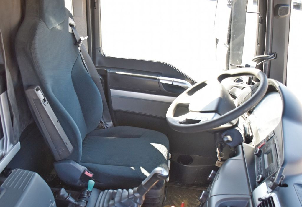 Hook lift truck MAN TGS 33.540 Abrollkipper *6x4* Top Zustand!: picture 12