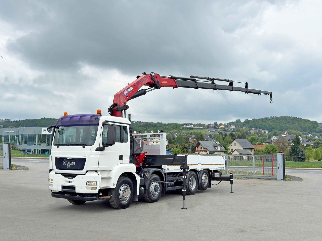 MAN TGS 35.440* KIPPER 6,00m * HMF 4220 K6/FUNK* 8x4 - Crane truck: picture 2 MAN TGS 35.440* KIPPER 6,00m * HMF 4220 K6/FUNK* 8x4 - Crane truck: picture 2