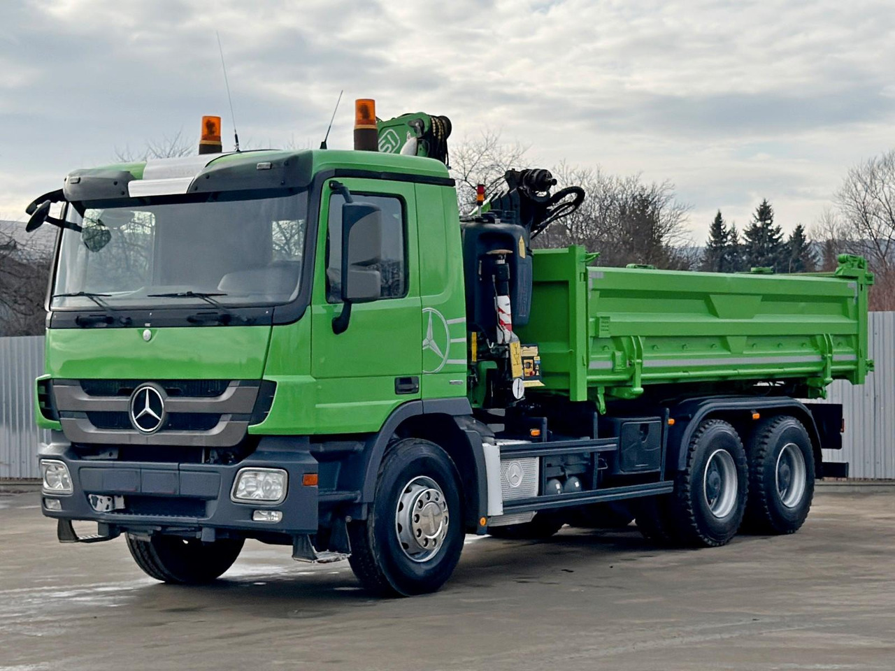 Mercedes-Benz ACTROS 2636* KIPPER 5,20 + BORDMATIC / 6x4 - Tipper: picture 5 Mercedes-Benz ACTROS 2636* KIPPER 5,20 + BORDMATIC / 6x4 - Tipper: picture 5