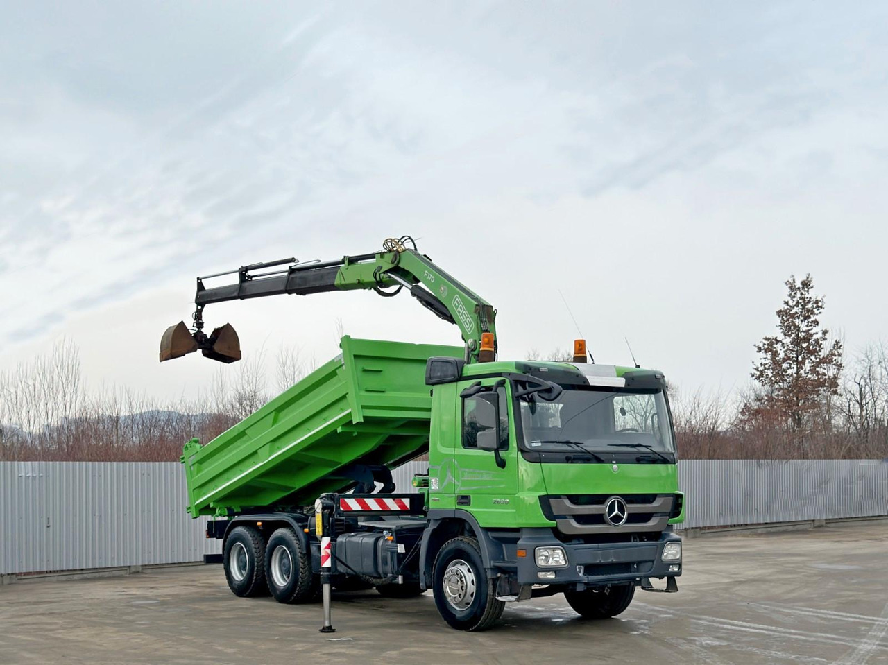 Mercedes-Benz ACTROS 2636* KIPPER 5,20 + BORDMATIC / 6x4 - Tipper: picture 2 Mercedes-Benz ACTROS 2636* KIPPER 5,20 + BORDMATIC / 6x4 - Tipper: picture 2