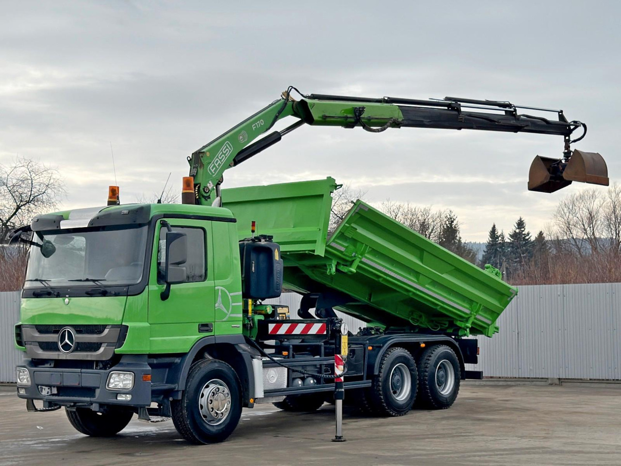 Mercedes-Benz ACTROS 2636* KIPPER 5,20 + BORDMATIC / 6x4 - Tipper: picture 3 Mercedes-Benz ACTROS 2636* KIPPER 5,20 + BORDMATIC / 6x4 - Tipper: picture 3