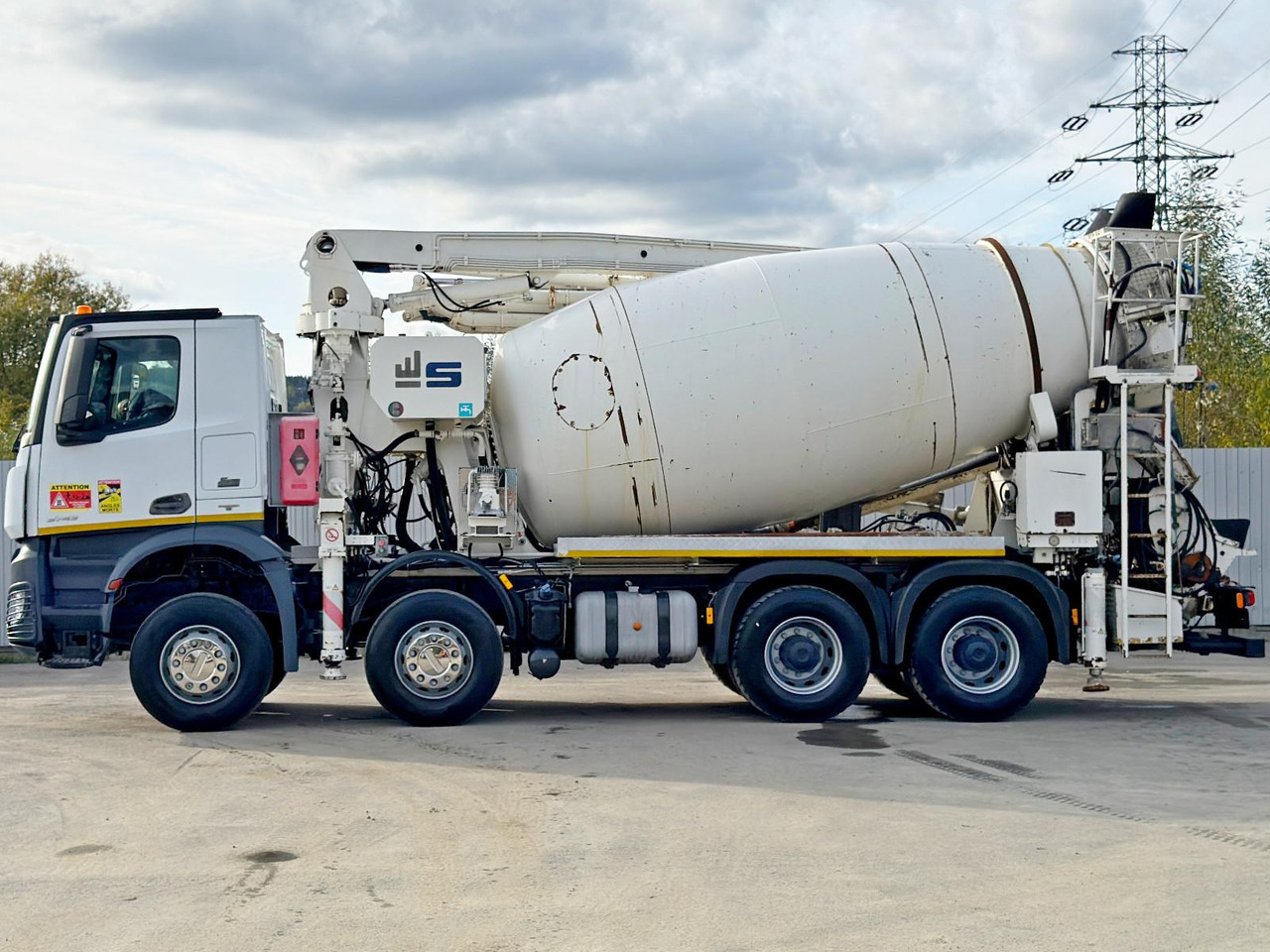 Mercedes-Benz AROCS 3743 * Betonpumpe + FUNK * 8x4 * TOP leasing Mercedes-Benz AROCS 3743 * Betonpumpe + FUNK * 8x4 * TOP: picture 6