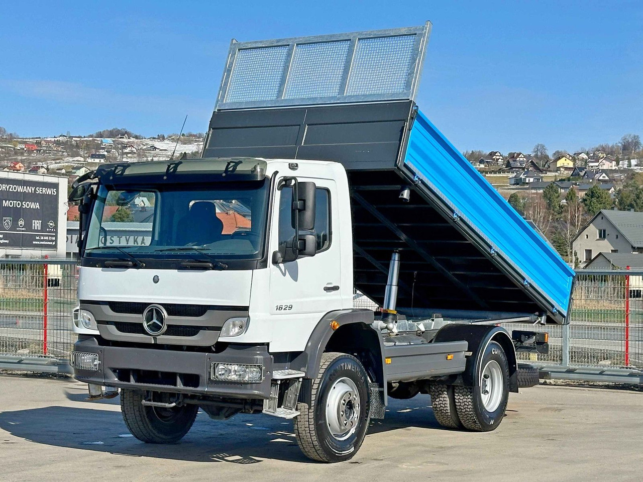 Mercedes-Benz AXOR 1629 * KIPPER 4,80 m * 4x4 * TOPZUSTAND - Tipper, Crane truck: picture 2 Mercedes-Benz AXOR 1629 * KIPPER 4,80 m * 4x4 * TOPZUSTAND - Tipper, Crane truck: picture 2