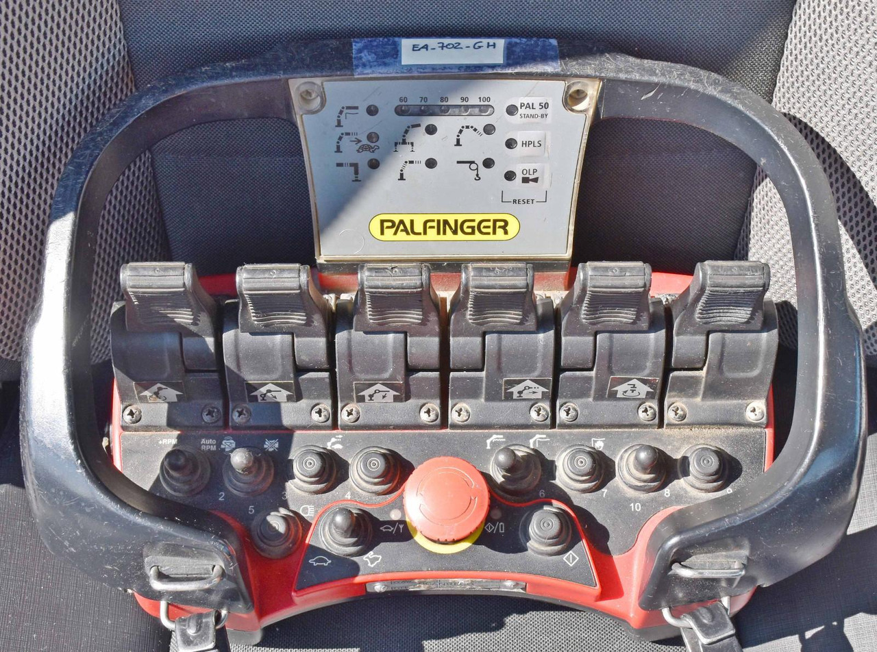 Crane truck, Dropside/ Flatbed truck Renault C 320 * PK 12002 EH A + FUNK * TOPZUSTAND Renault C 320 * PK 12002 EH A + FUNK * TOPZUSTAND: picture 13