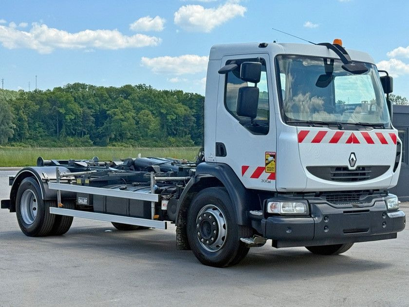 Renault MIDLUM 300 DXI* ABROLLKIPPER * TOPZUSTAND - Hook lift truck, Crane truck: picture 3 Renault MIDLUM 300 DXI* ABROLLKIPPER * TOPZUSTAND - Hook lift truck, Crane truck: picture 3
