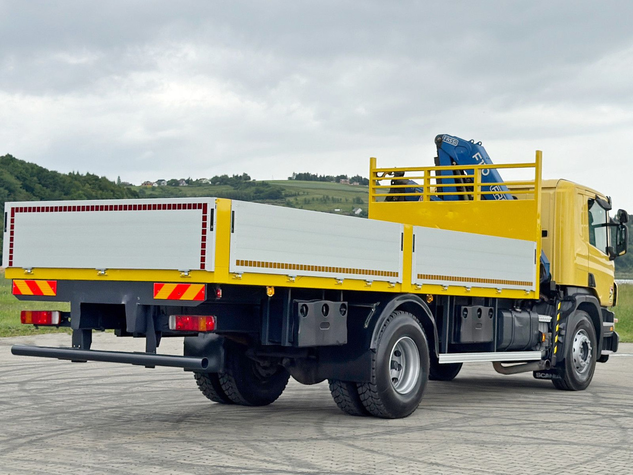 Crane truck Scania P 270 * FASSI F110A.23 + FUNK * TOPZUSTAND: picture 6