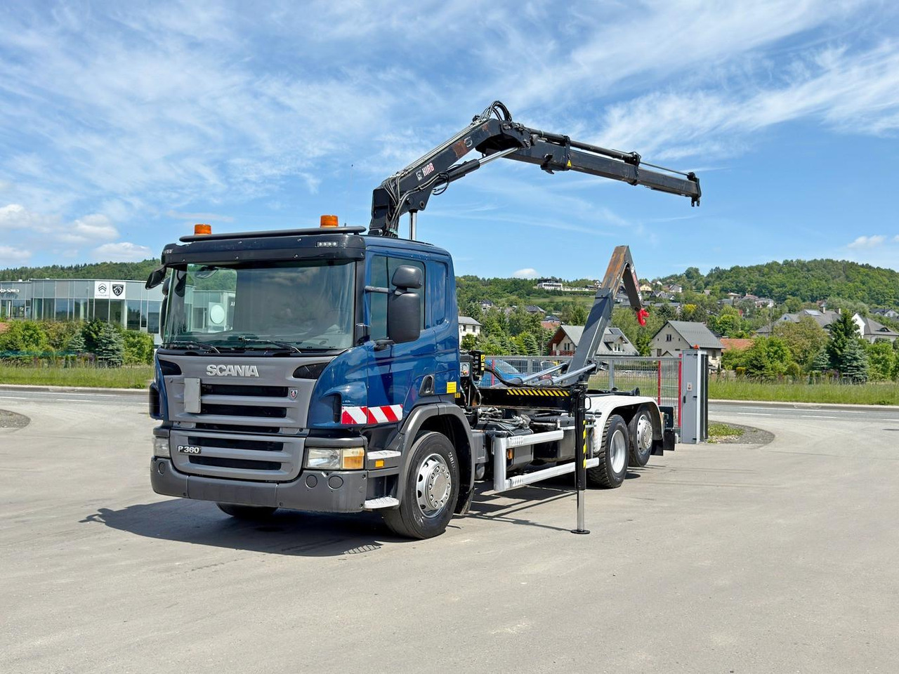 Scania P 360 * ABROLLKIPPER * HIAB 111 BS -2 HIDUO/FUNK - Hook lift truck, Crane truck: picture 2 Scania P 360 * ABROLLKIPPER * HIAB 111 BS -2 HIDUO/FUNK - Hook lift truck, Crane truck: picture 2