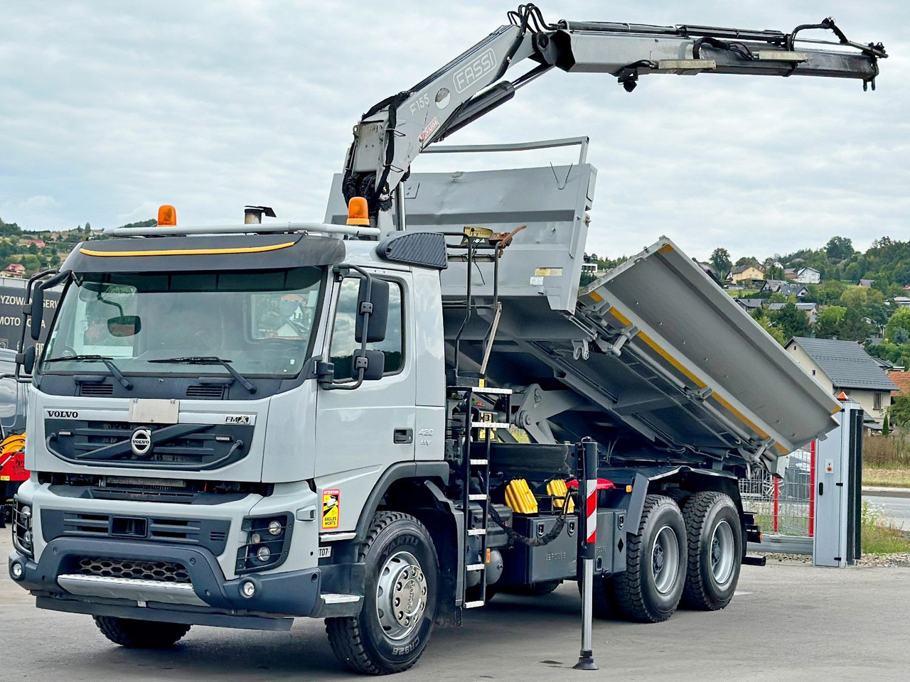 Volvo FMX 420 Kipper 5,10m *FASSI F155A.0.22+FUNK/6x4 - Crane truck: picture 3 Volvo FMX 420 Kipper 5,10m *FASSI F155A.0.22+FUNK/6x4 - Crane truck: picture 3