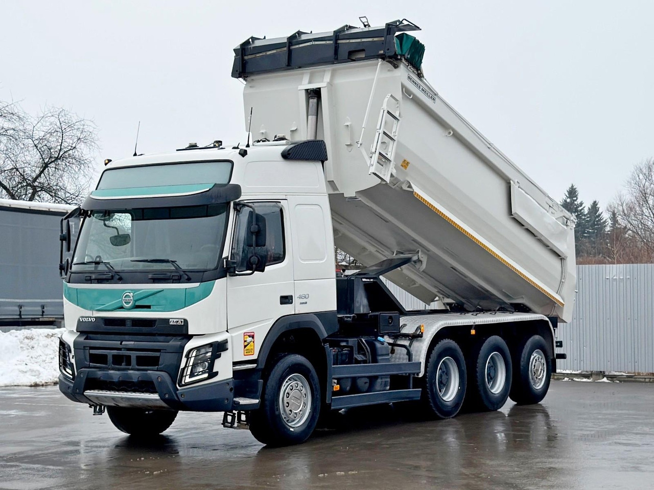 Volvo FMX 460 Kipper * TOPZUSTAND / 8x4 ! - Tipper: picture 4 Volvo FMX 460 Kipper * TOPZUSTAND / 8x4 ! - Tipper: picture 4