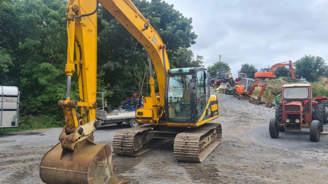 JCB JS 130 - Crawler excavator: picture 5 JCB JS 130 - Crawler excavator: picture 5