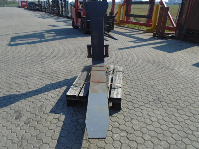 Fork Fitted with Rolls14000kg@1200mm // 2000x250x85mm - Forks for Material handling equipment: picture 4 Fork Fitted with Rolls14000kg@1200mm // 2000x250x85mm - Forks for Material handling equipment: picture 4