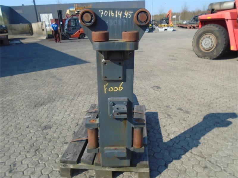 Fork Fitted with Rolls14000kg@1200mm // 2000x250x85mm - Forks for Material handling equipment: picture 3 Fork Fitted with Rolls14000kg@1200mm // 2000x250x85mm - Forks for Material handling equipment: picture 3