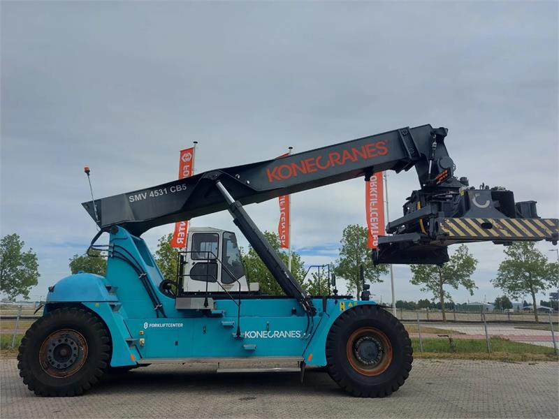 KONECRANES SMV 4531 CB5 - Reach stacker: picture 1 KONECRANES SMV 4531 CB5 - Reach stacker: picture 1