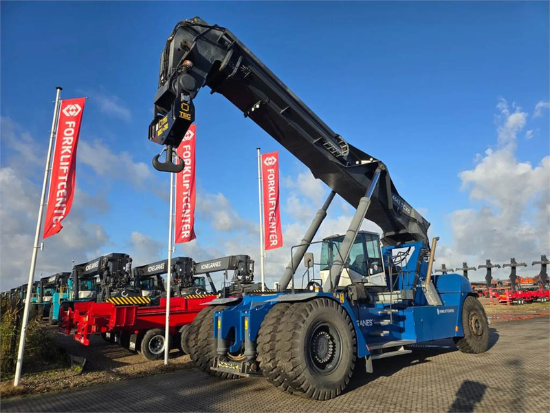 KONECRANES SMV 4543 TCX5 - Reach stacker: picture 4 KONECRANES SMV 4543 TCX5 - Reach stacker: picture 4