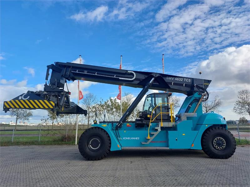 KONECRANES SMV 4632 TC5 - Reach stacker: picture 2 KONECRANES SMV 4632 TC5 - Reach stacker: picture 2