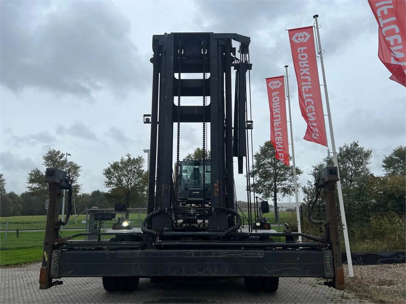 Kalmar DCG80-45ES6 - Container handler: picture 5 Kalmar DCG80-45ES6 - Container handler: picture 5