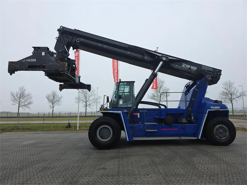 Kalmar DRG450-60S5E - Reach stacker: picture 2 Kalmar DRG450-60S5E - Reach stacker: picture 2