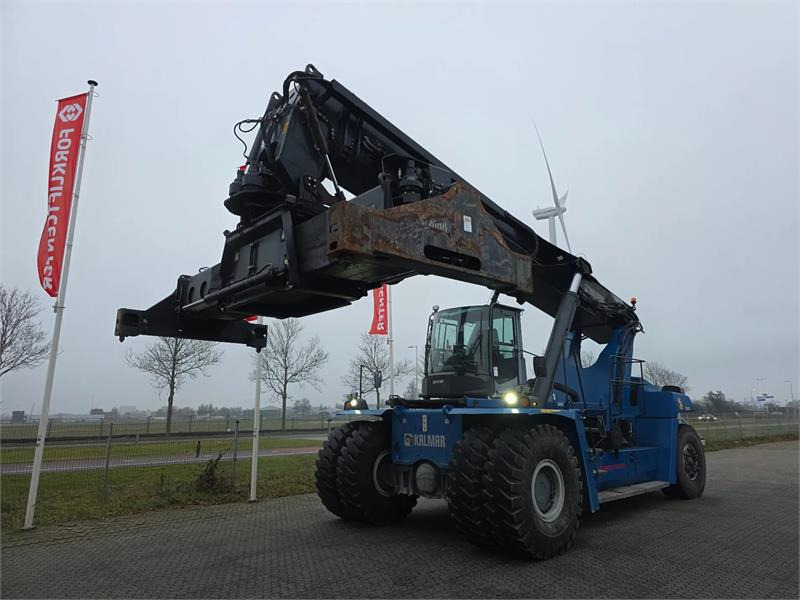 Kalmar DRG450-65S5 - Reach stacker: picture 4 Kalmar DRG450-65S5 - Reach stacker: picture 4