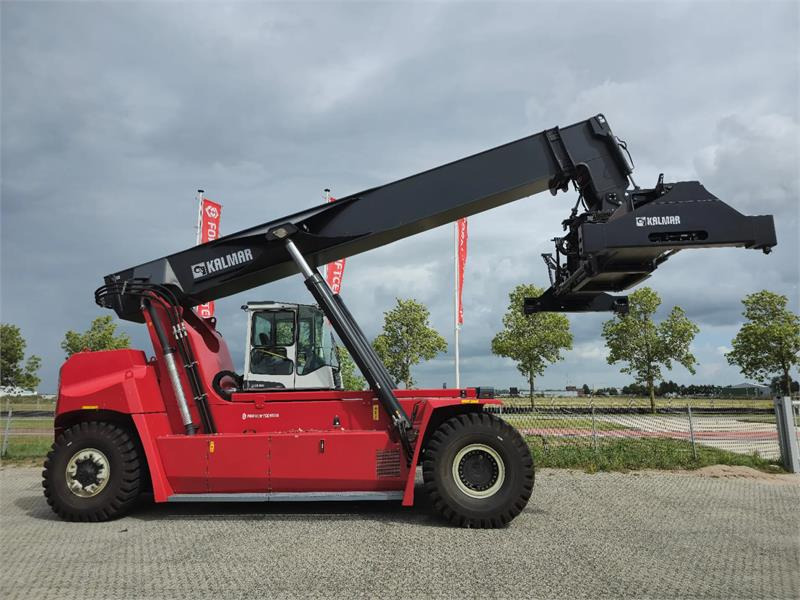 Kalmar DRU450-62S5 - Reach stacker: picture 1 Kalmar DRU450-62S5 - Reach stacker: picture 1