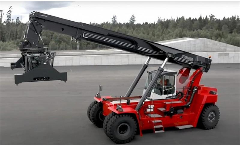 Kalmar DRU450-62S5 - Reach stacker: picture 3 Kalmar DRU450-62S5 - Reach stacker: picture 3