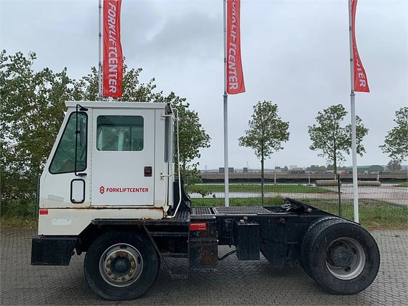 Kalmar Ottawa 50 - Terminal tractor: picture 2 Kalmar Ottawa 50 - Terminal tractor: picture 2