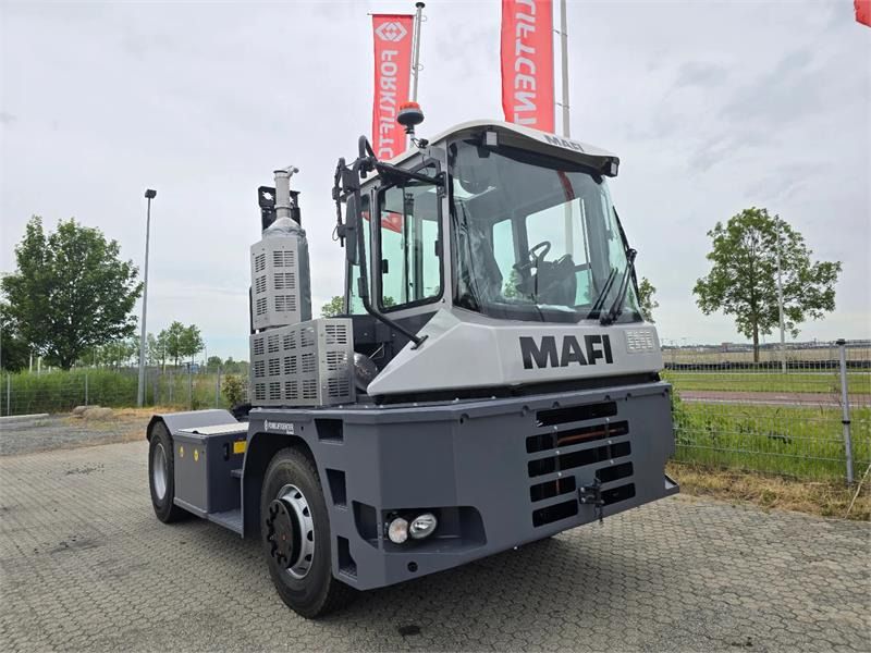 Mafi R336 4x4 - Terminal tractor: picture 1 Mafi R336 4x4 - Terminal tractor: picture 1
