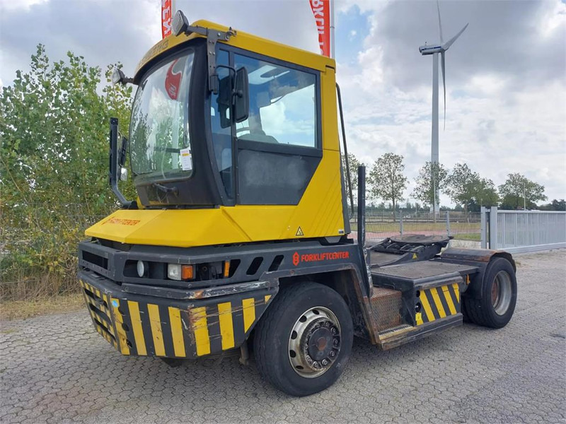 Terberg RT282 4x4 - Terminal tractor: picture 2 Terberg RT282 4x4 - Terminal tractor: picture 2
