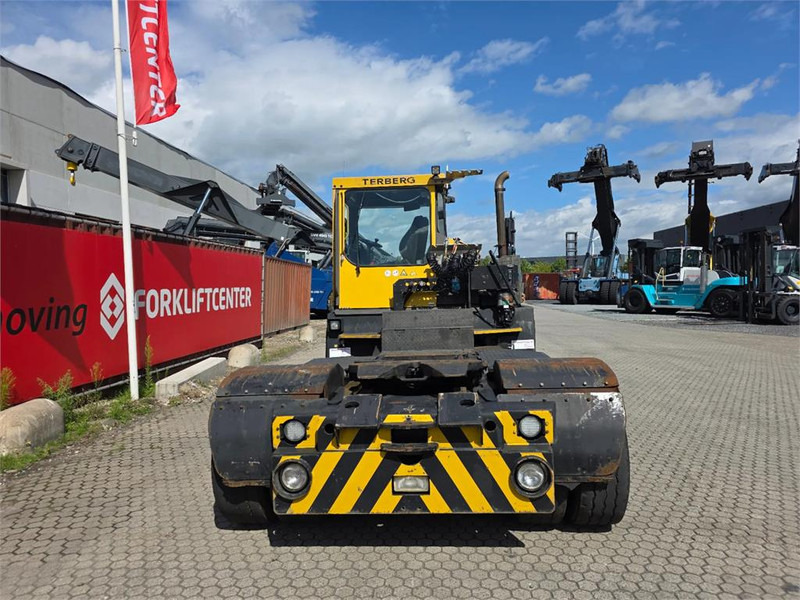Terberg RT282 4x4 - Terminal tractor: picture 5 Terberg RT282 4x4 - Terminal tractor: picture 5