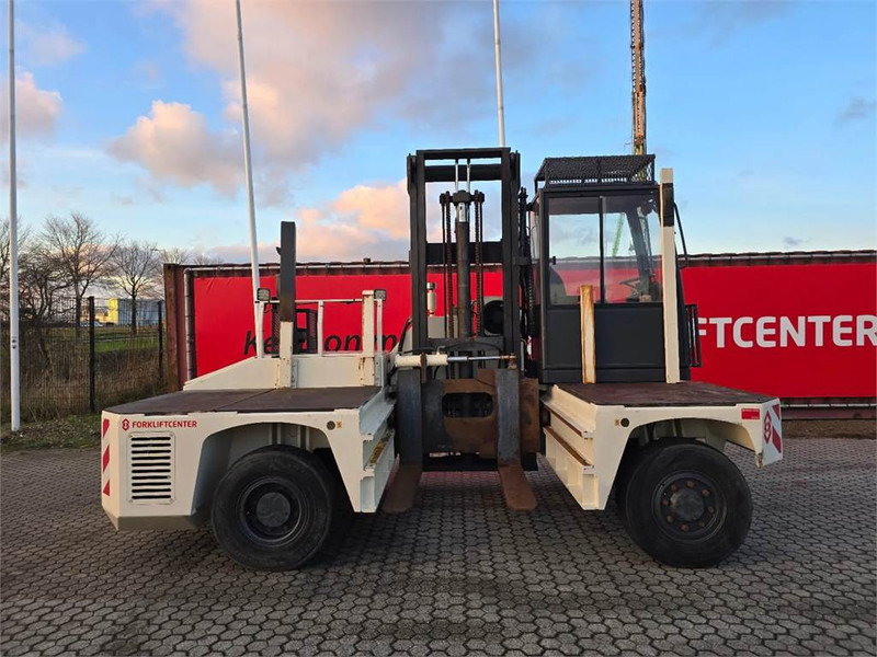 Terex SF50U - Diesel forklift: picture 1 Terex SF50U - Diesel forklift: picture 1