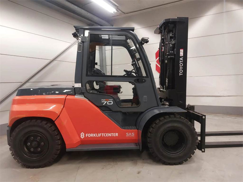 Toyota 8FD70F - Diesel forklift: picture 1 Toyota 8FD70F - Diesel forklift: picture 1