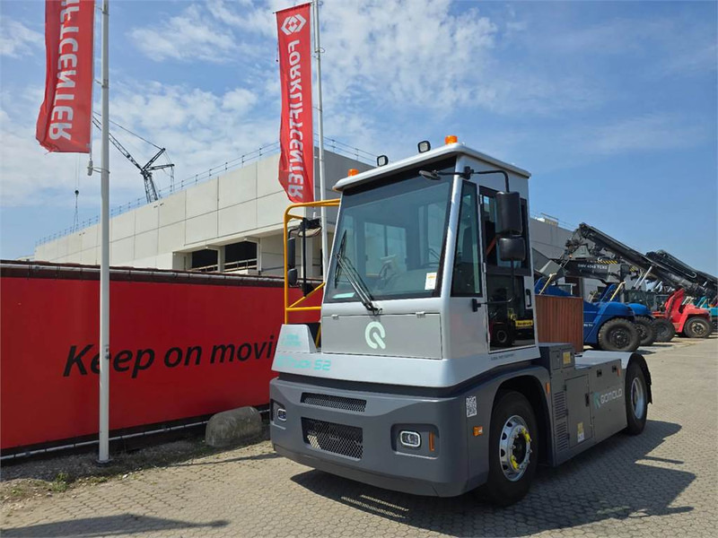 WESTWELL E-Truck S2 - Terminal tractor: picture 2 WESTWELL E-Truck S2 - Terminal tractor: picture 2