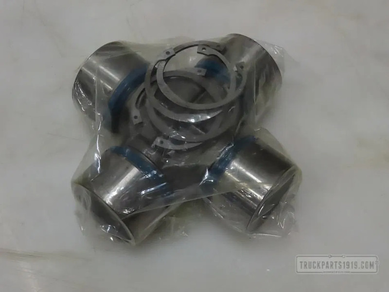 DAF 1435479 Onderhoudsvrij kruisstuk - Drive shaft for Truck: picture 2 DAF 1435479 Onderhoudsvrij kruisstuk - Drive shaft for Truck: picture 2