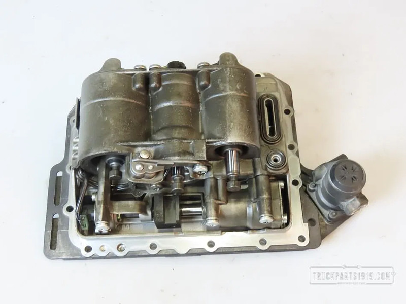 MAN 81.32690-6042 AS-tronic versn. bak modulator - Gearbox for Truck: picture 2 MAN 81.32690-6042 AS-tronic versn. bak modulator - Gearbox for Truck: picture 2