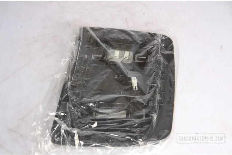 Renault Body & Chassis Parts Spiegelglas Ren. Midlum & Prem - Rear view mirror for Truck: picture 2 Renault Body & Chassis Parts Spiegelglas Ren. Midlum & Prem - Rear view mirror for Truck: picture 2