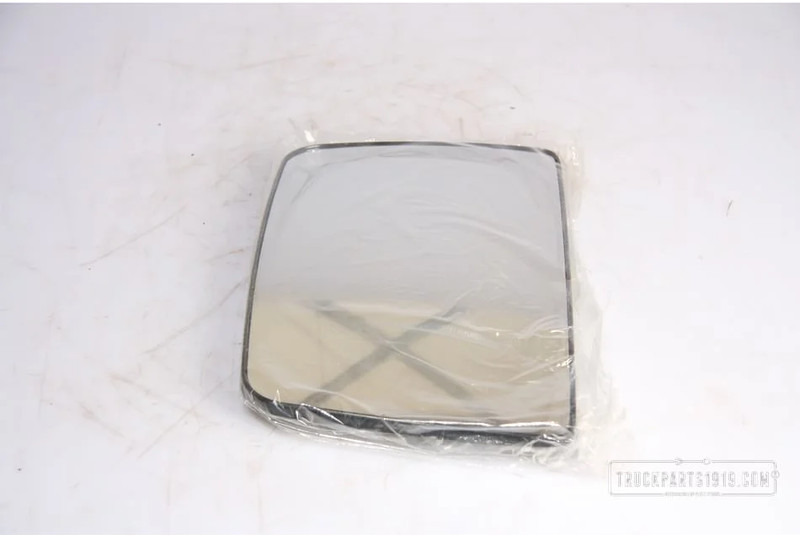Renault Body & Chassis Parts Spiegelglas Ren. Midlum & Prem - Rear view mirror for Truck: picture 1 Renault Body & Chassis Parts Spiegelglas Ren. Midlum & Prem - Rear view mirror for Truck: picture 1